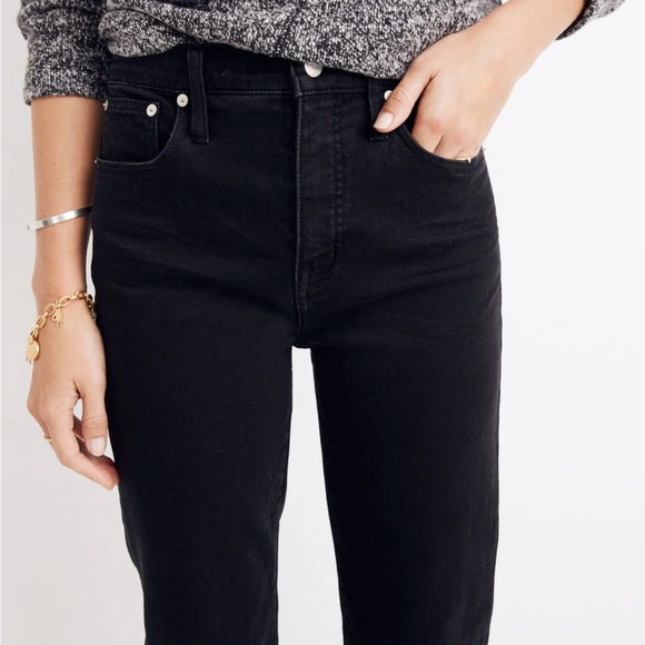 Madewell Classic Straight Jeans in Lunar Wash - Picture 6 of 8